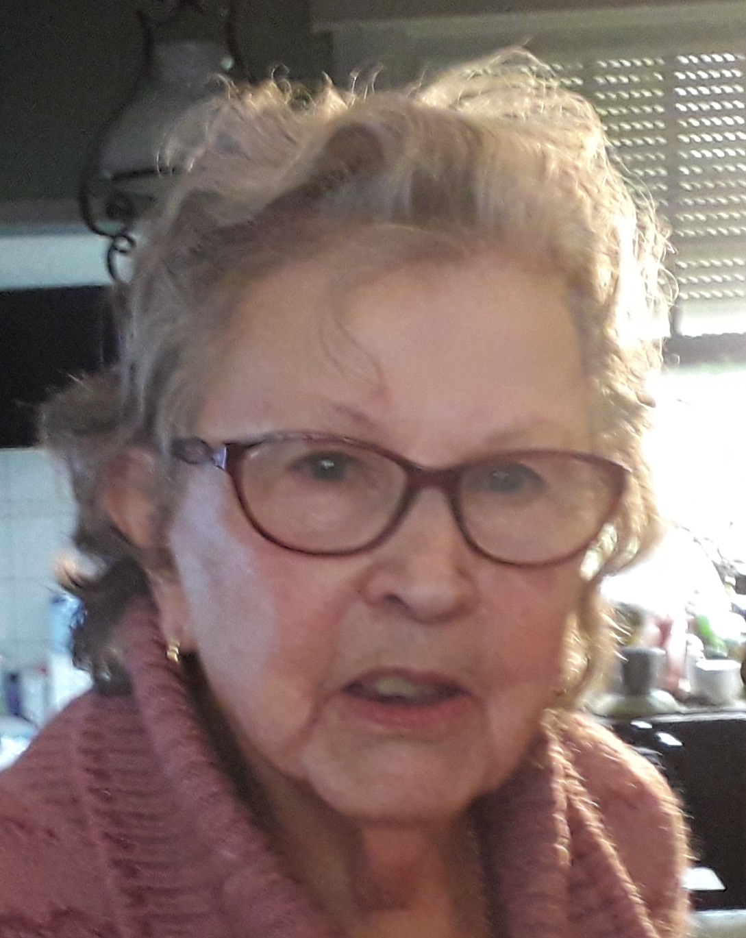 Madame Jacqueline COLOOS née BEUN