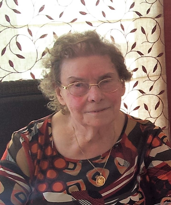 Madame Cécile PRUVO née ROYE