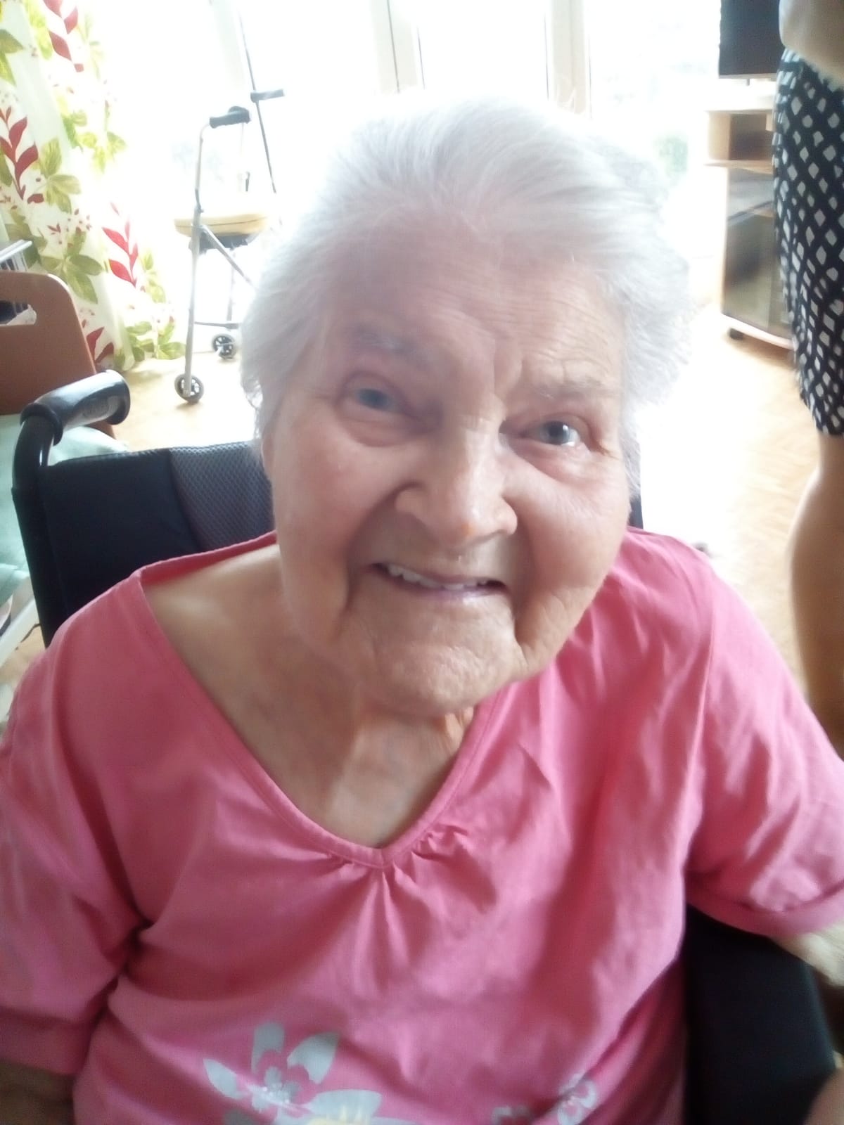 Madame Jeanne DEBAENE née BABELAERE