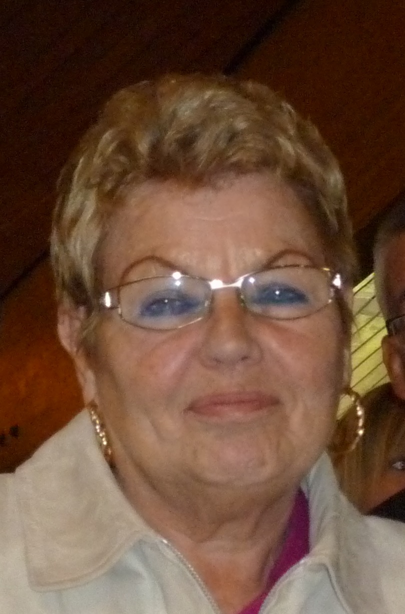 Madame Claudine VILLA née DERIQUE