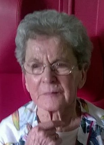 Madame Simone SAINT-DIZIER née SCHMITT