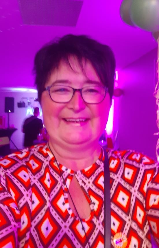 Karine GOSSEYE né(e) BERNARD