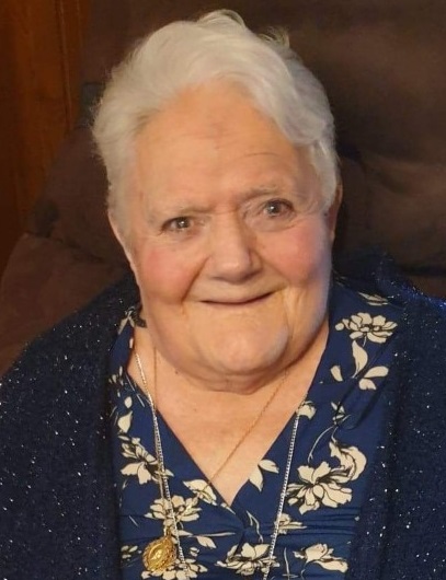 Madame Lucienne LELONG née DELAUDE