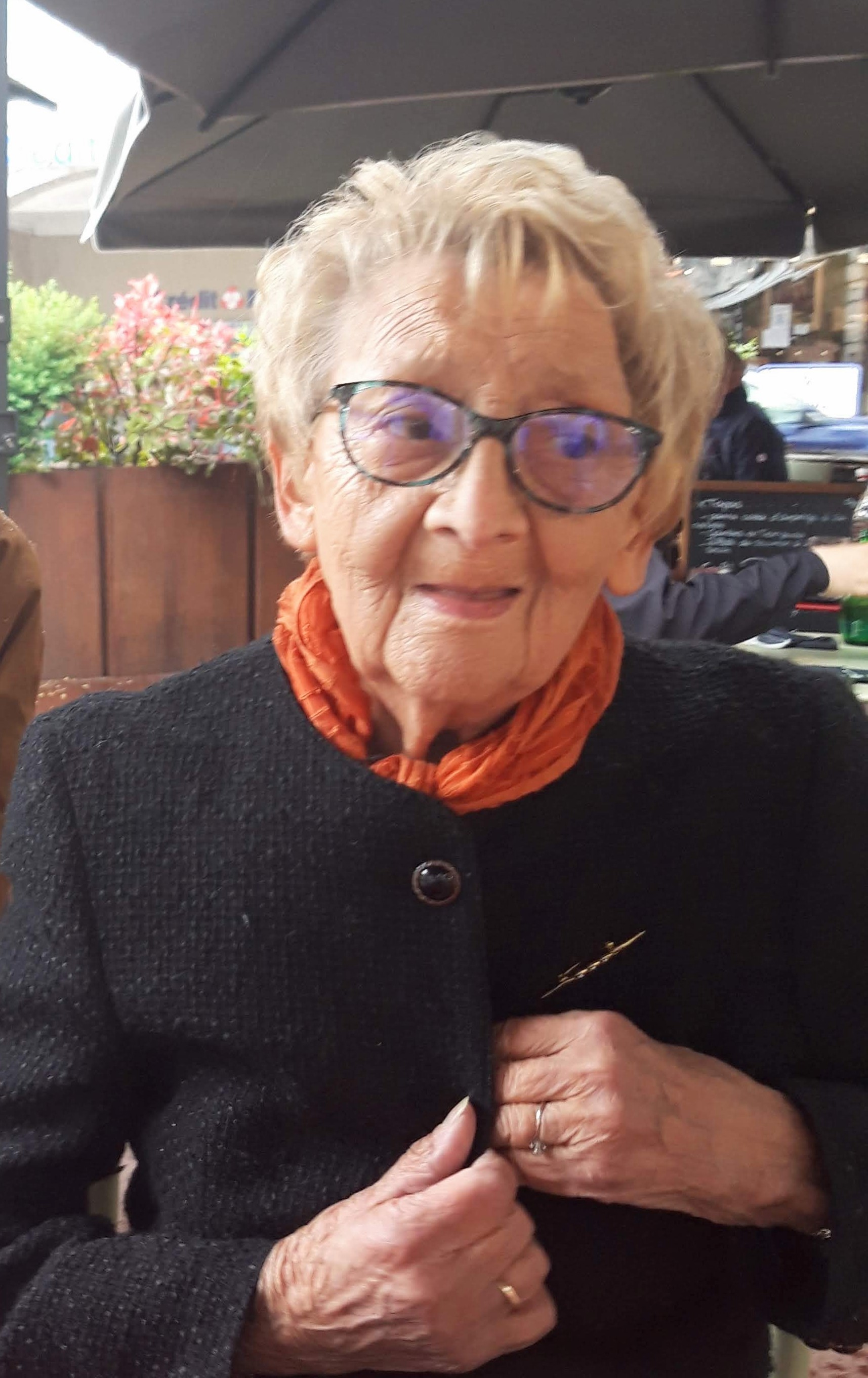 Madame Yvonne DZUILKA née RUFFINONI