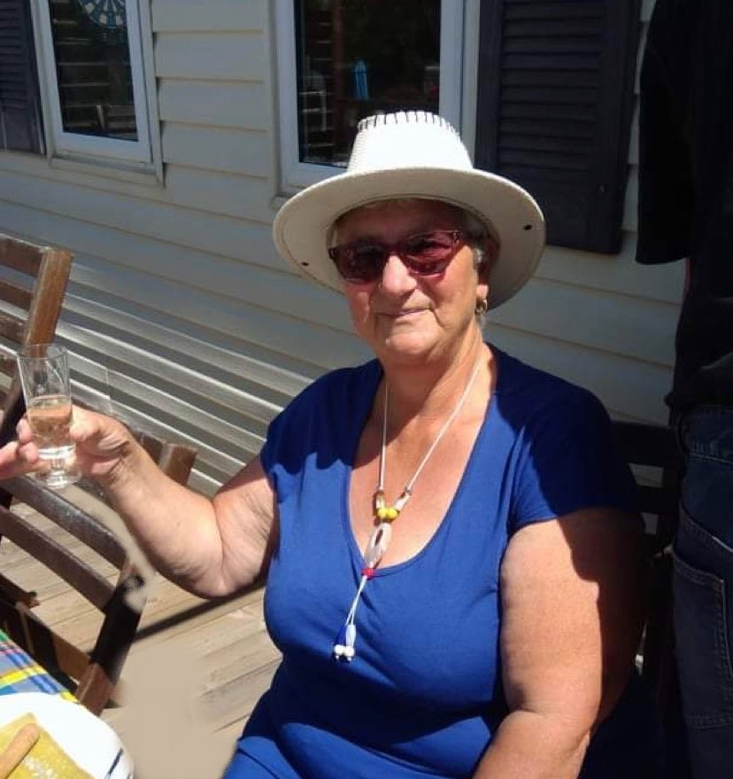 Madame Monique HUYGHE née GUESTIN