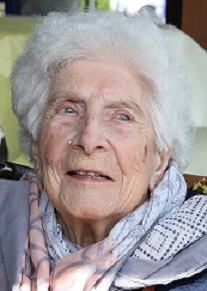 Madame Nelly HOCQUETTE née DUMEZ