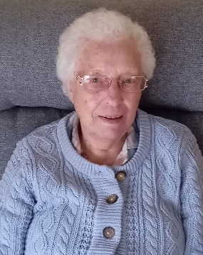 Madame Lucienne COURTECUISSE née DANNE