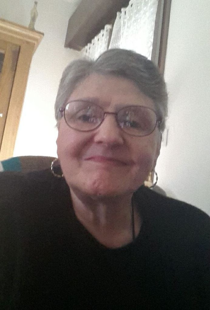 Madame Jocelyne LEMBREZ née DAMAREZ