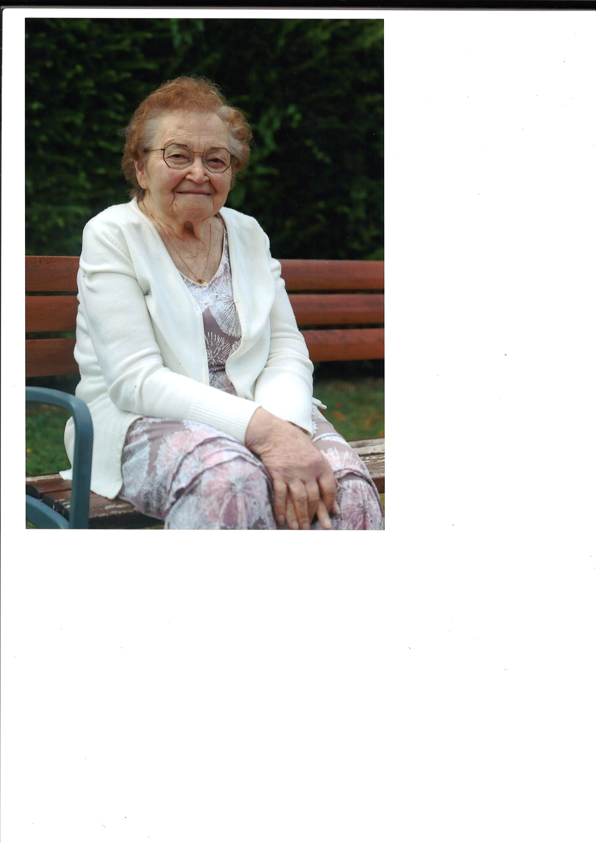 Madame Claudine GIFFARD