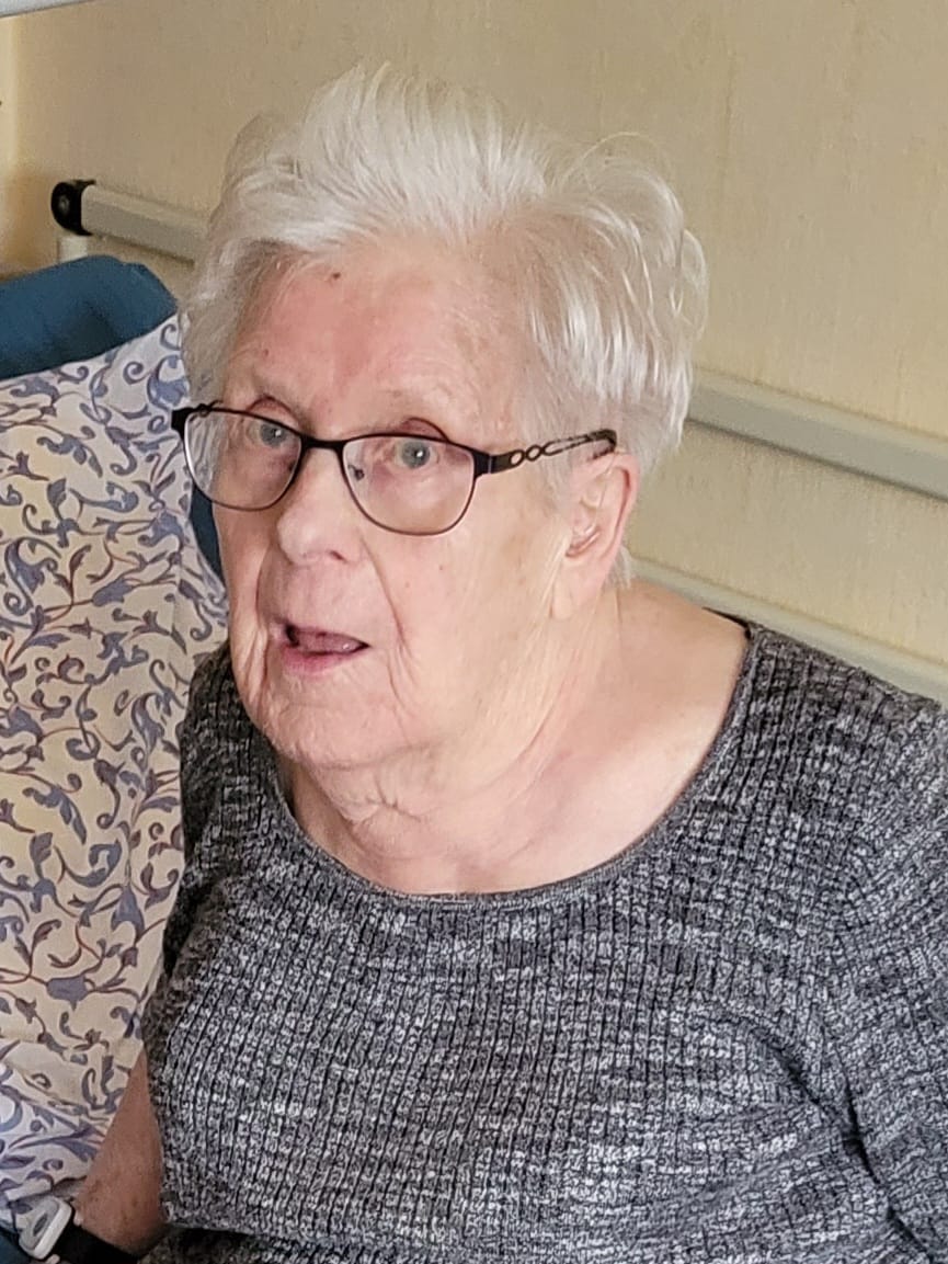 Photo de profil de Madame Raymonde BERNARD