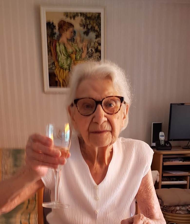 Photo de profil de Madame Deneige Henriette MONCOURANT NARET
