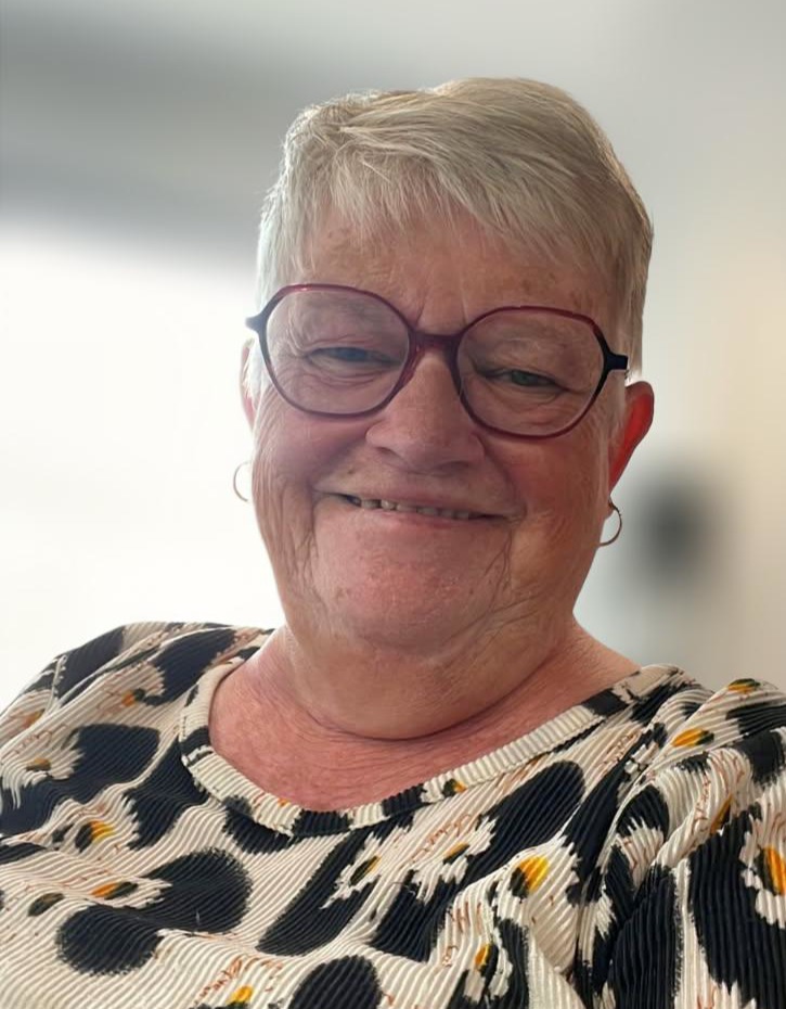 Madame Jacqueline MARCHAL née BOUILLON