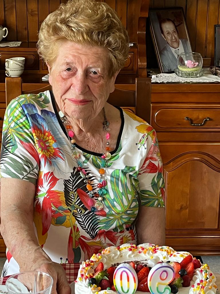 Madame Geneviève, Marie, Honorine ESPOSITO née ROBERT