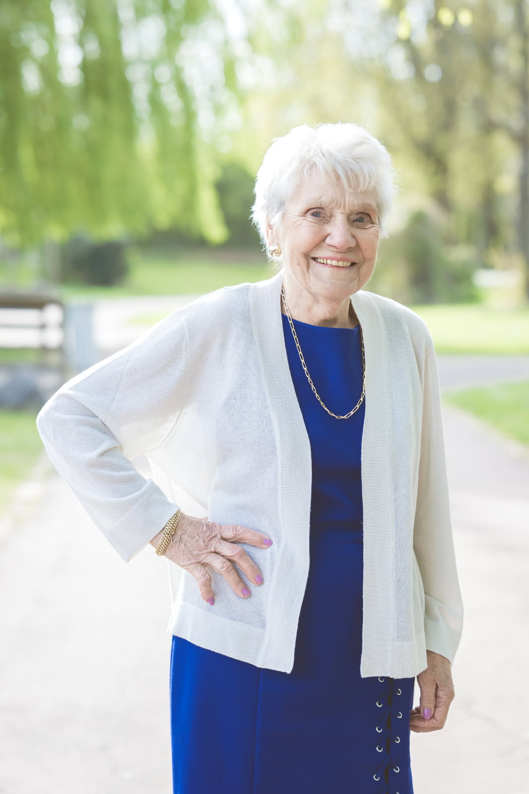 Madame Paulette BECUWE