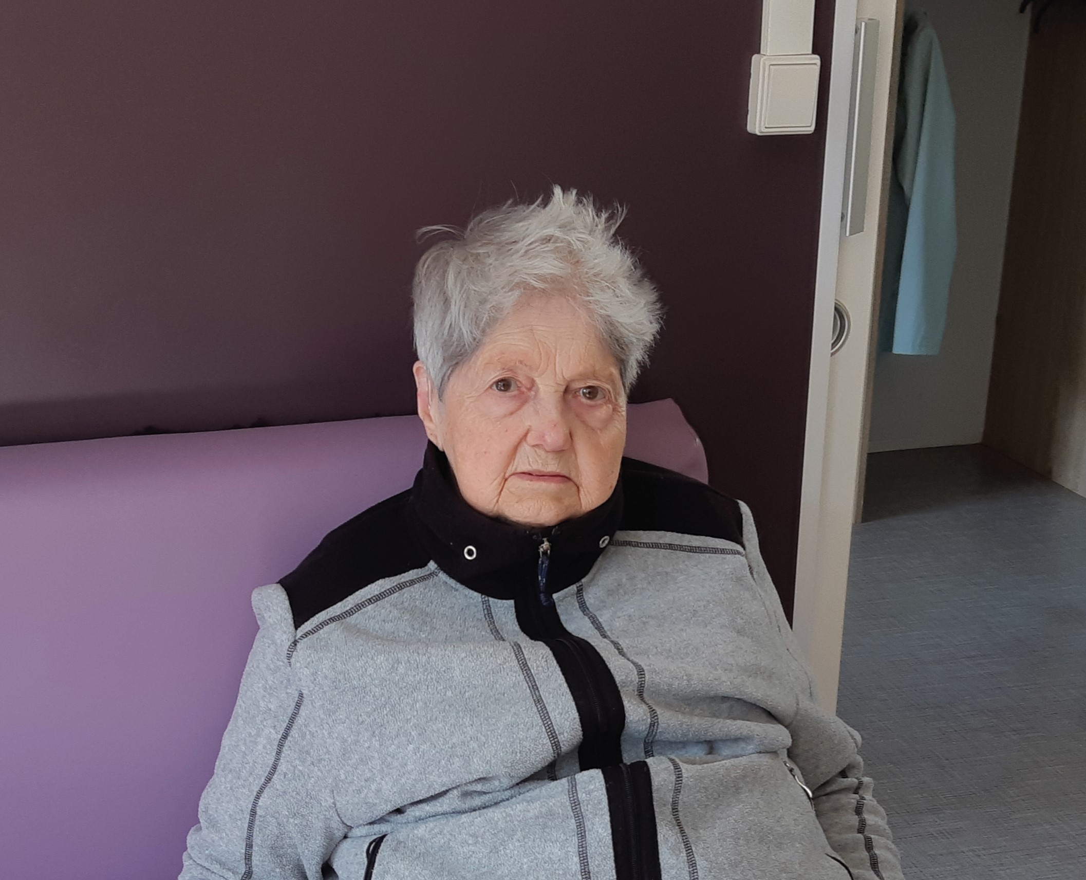 Madame Jacqueline DECARPENTRIE née LEFEVRE