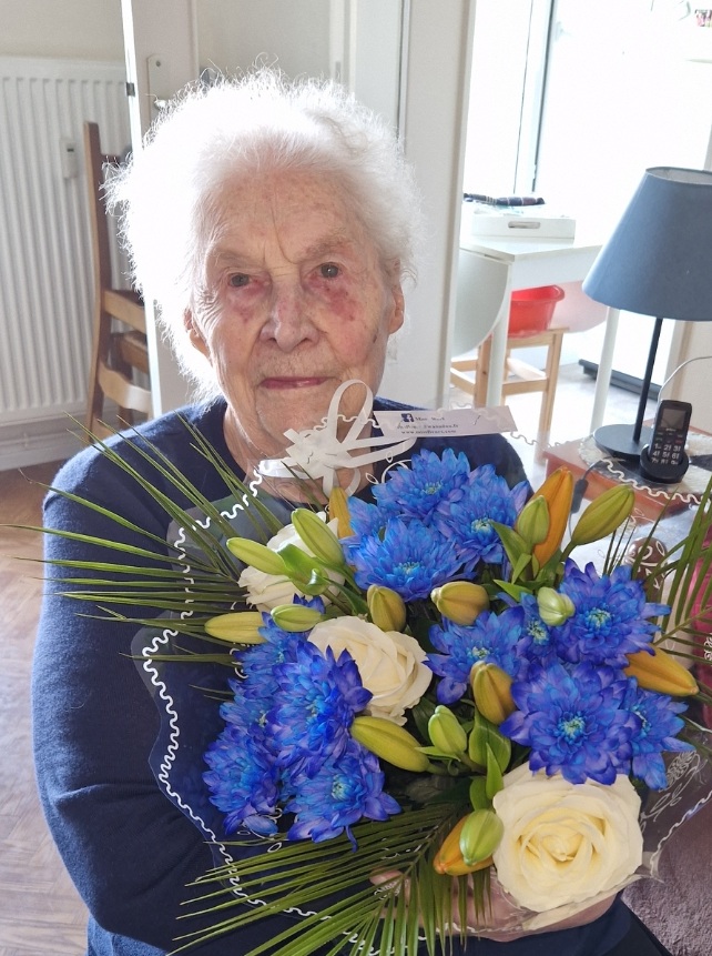 Madame Raymonde DESCAMPS