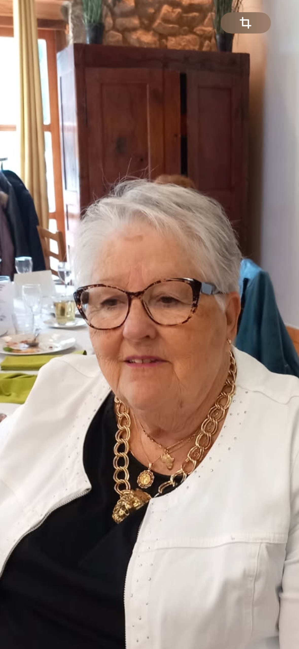 Madame Roselyne CELLE née UFARTÉ