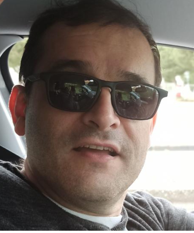 Monsieur Pascal Yannick BESSON