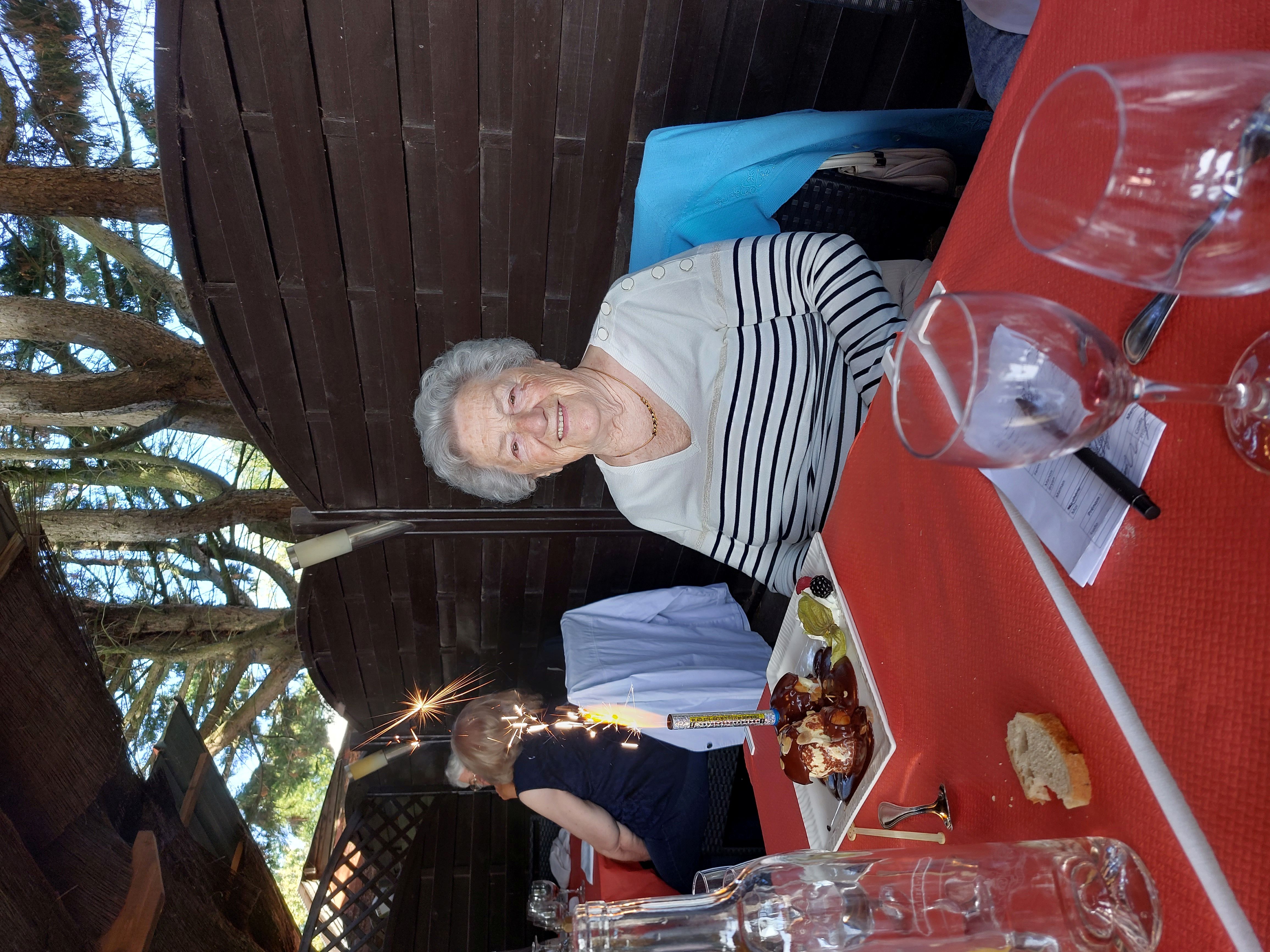 Madame Jeannine PROVAUX née EYMONY