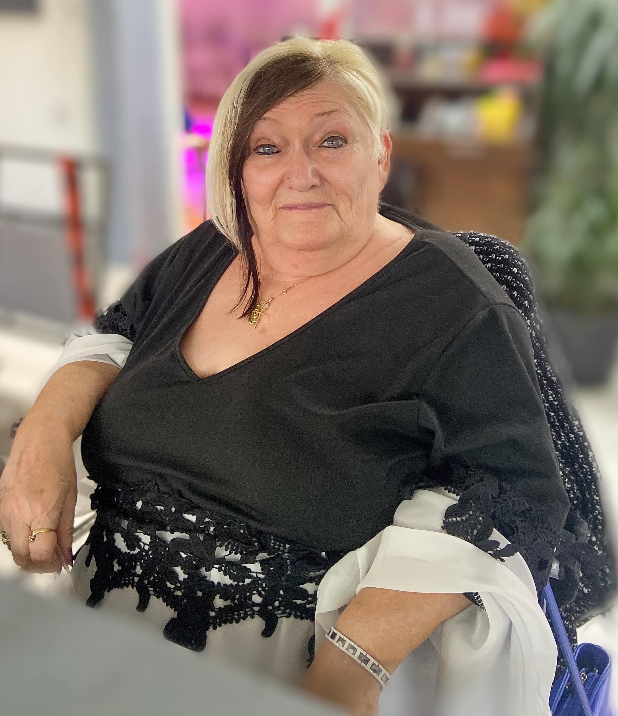 Madame Jocelyne BILBAULT