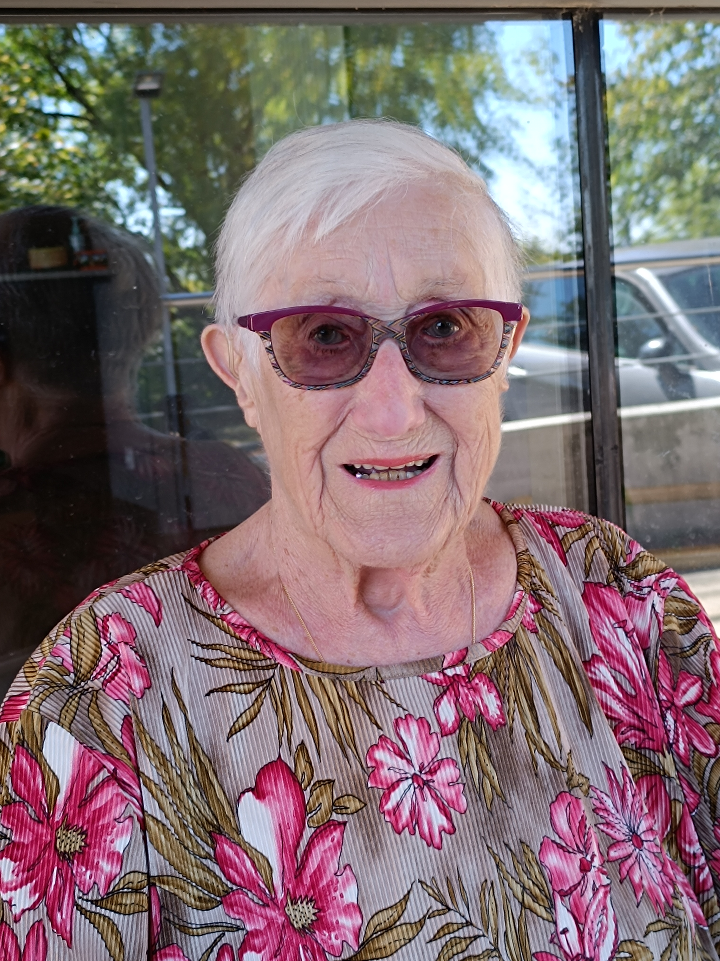 VERNOIS Jeannine Née GUICHARD