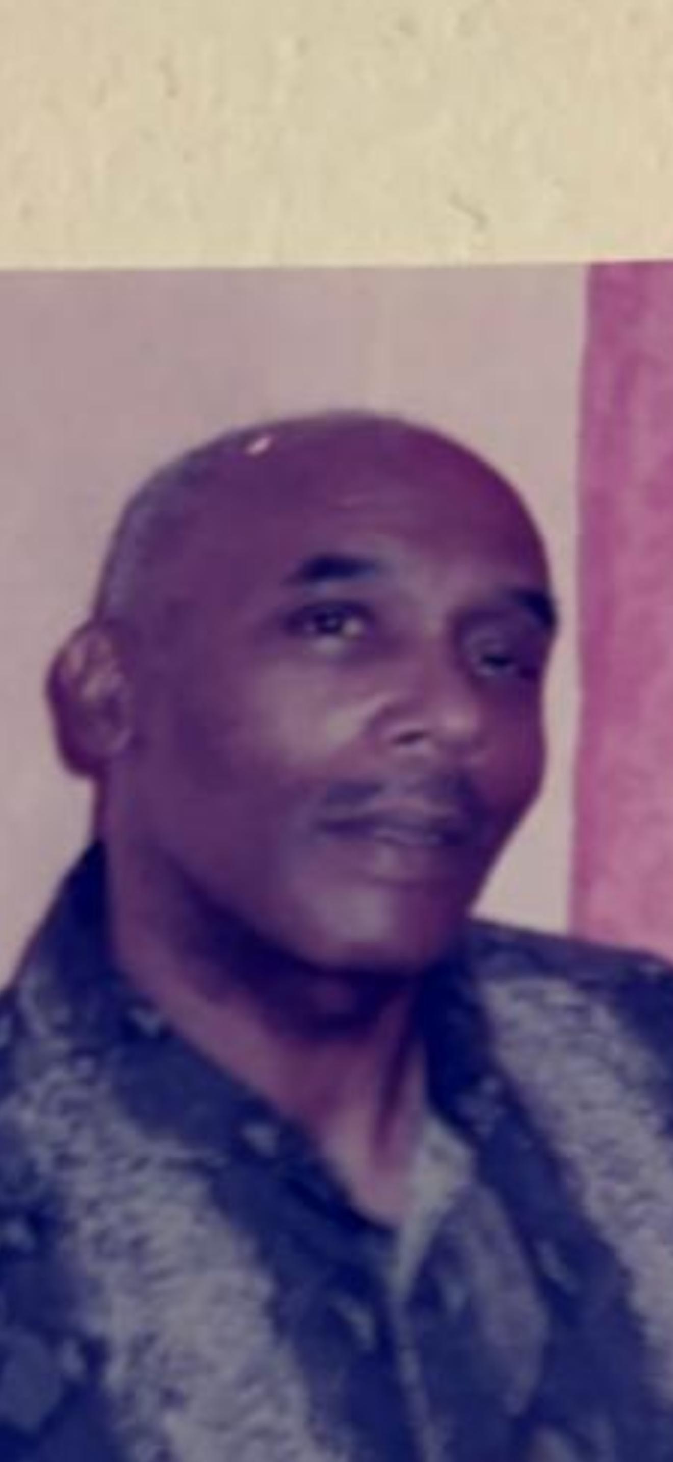 Monsieur Marie, Socrate Jean-yves JULAN