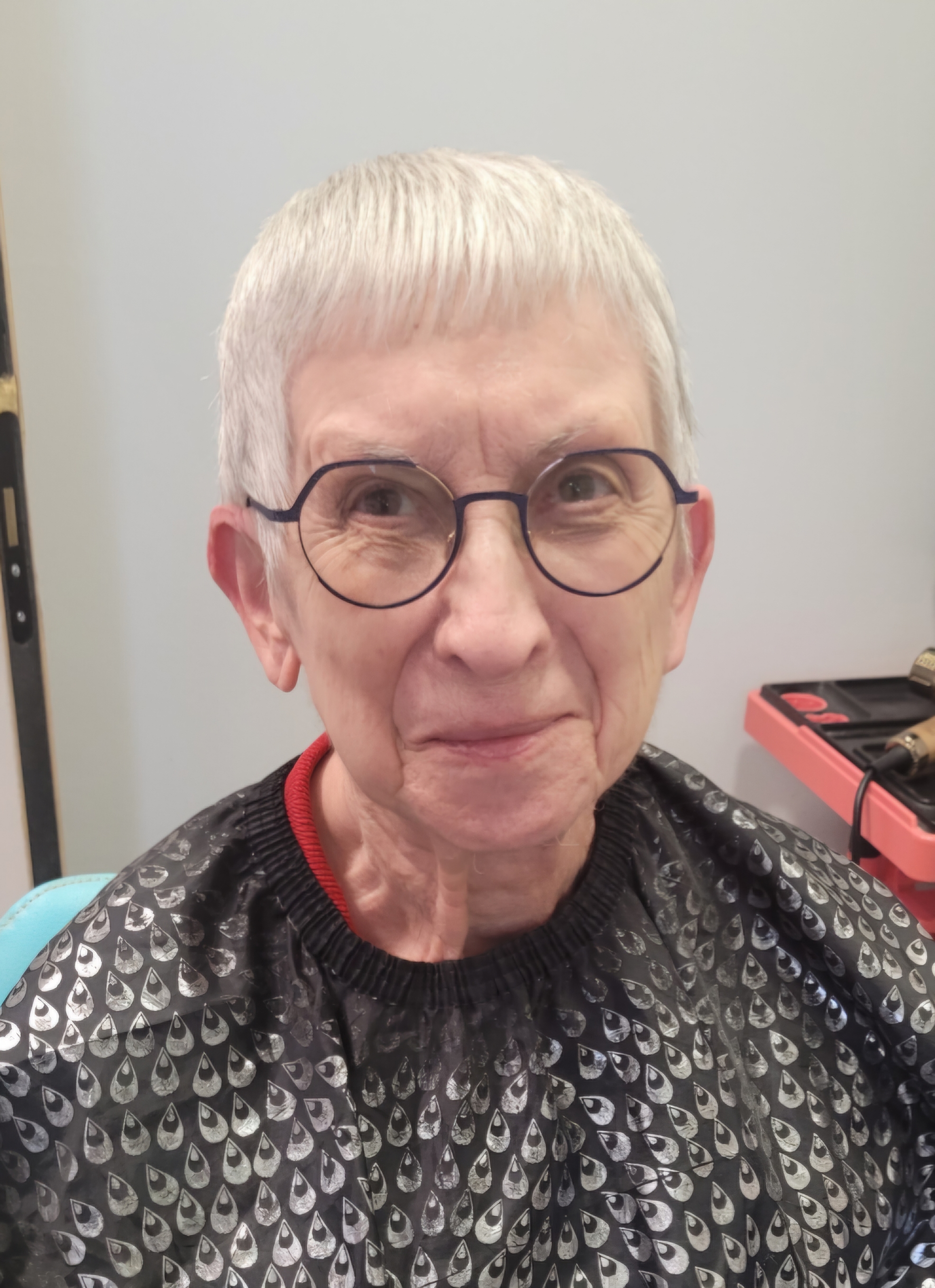 Madame Jacqueline BERNARD née MARMONT