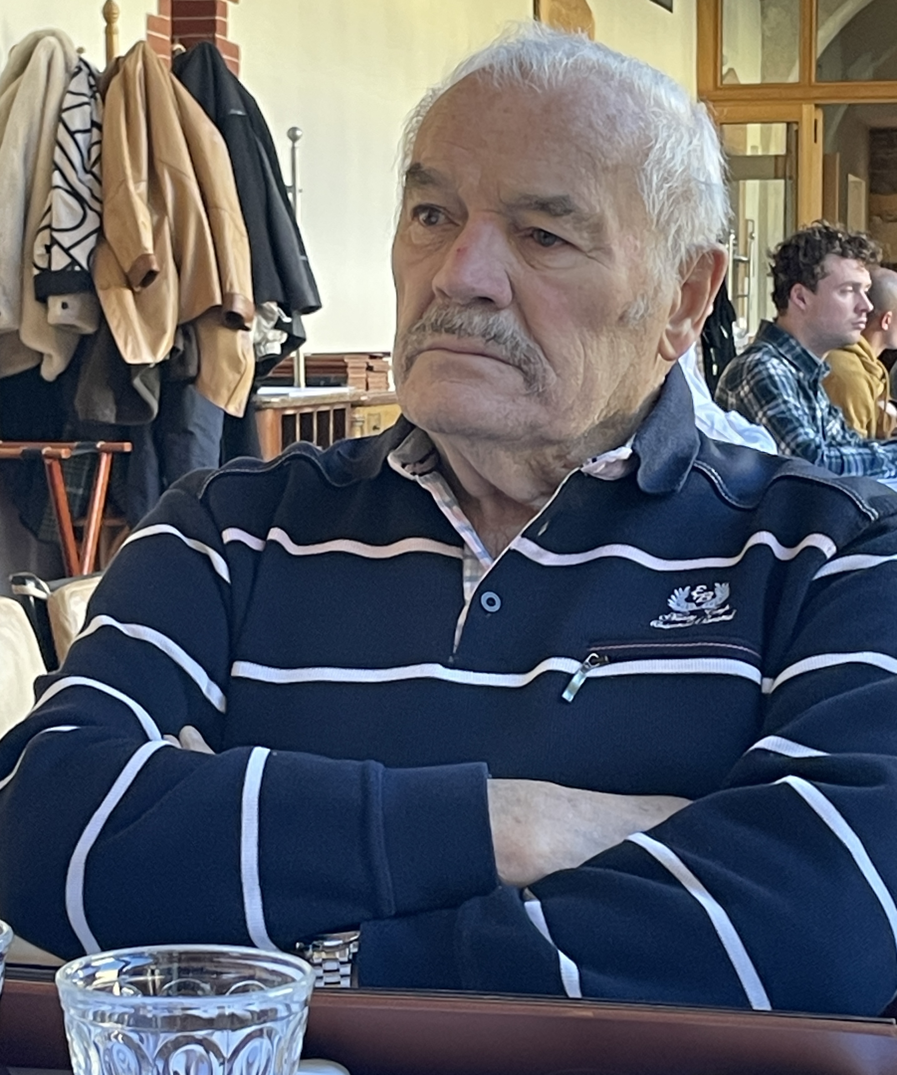 Monsieur Henri, Pierre OGERET né OGERET