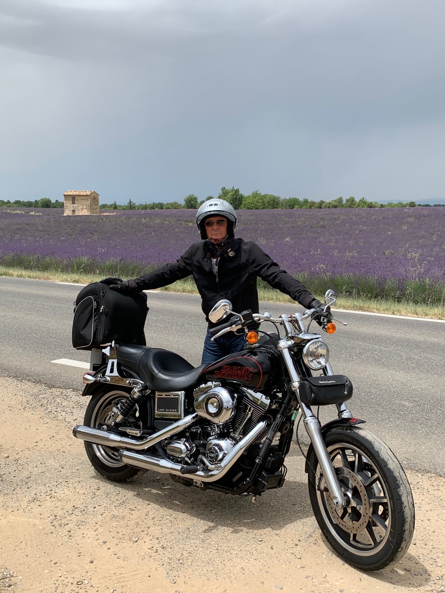 Monsieur Marcel, Jean-luc MOSCA