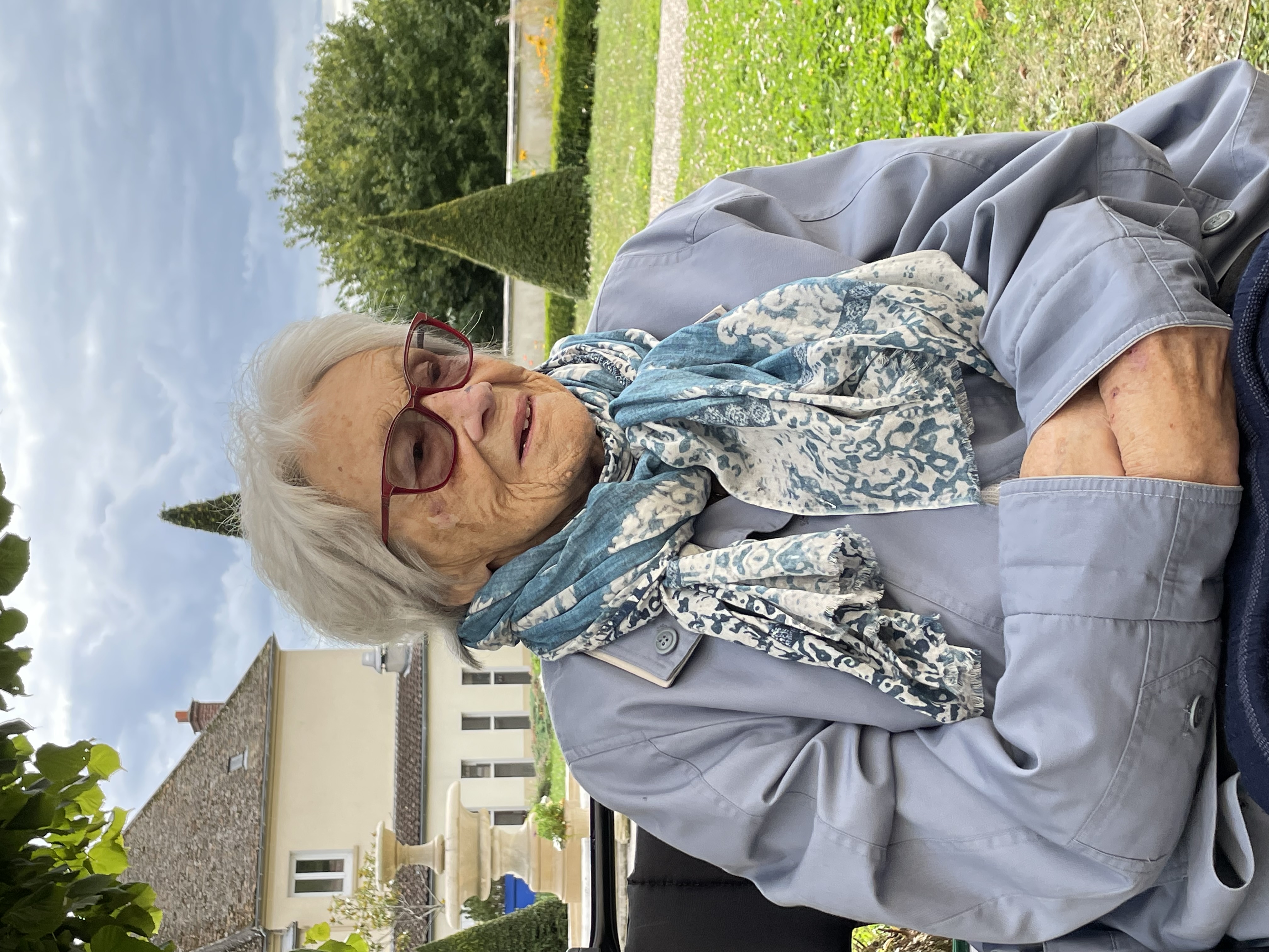 Madame Suzanne MAILLARD née DUFOUR