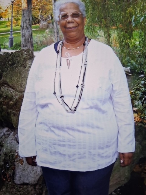 Roselyne REINE- ADELAÏDE
