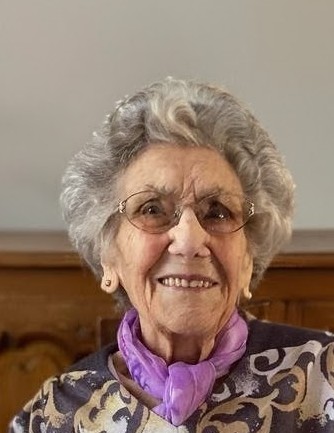 Madame Jacqueline JOUAULT née KOEUIL