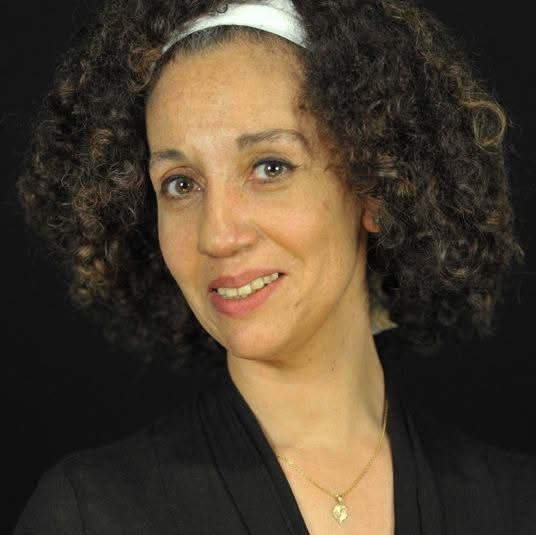 Madame Valerie SAINTE-CROIX