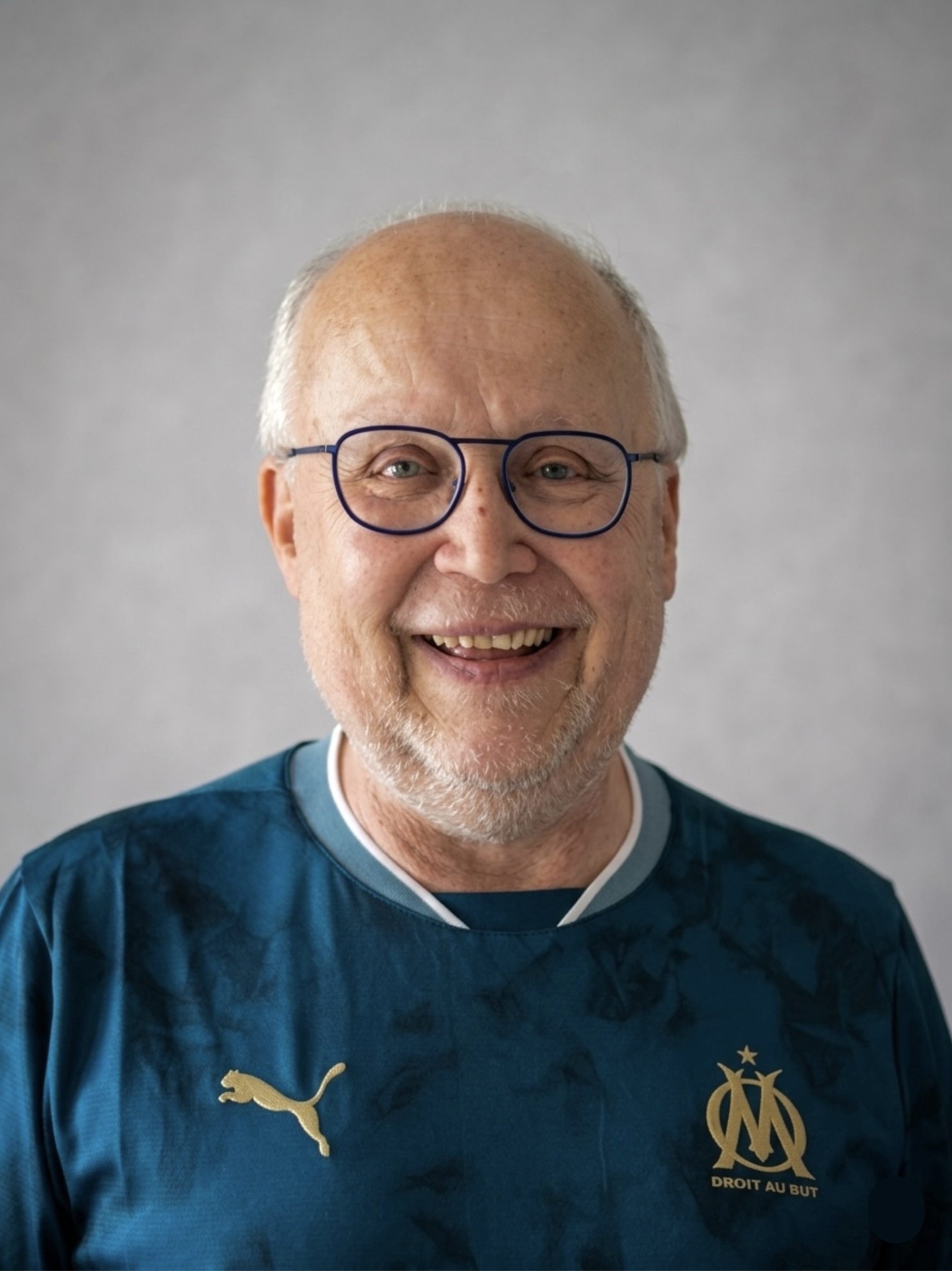 Monsieur Laurent, Gérard CORBEAUX