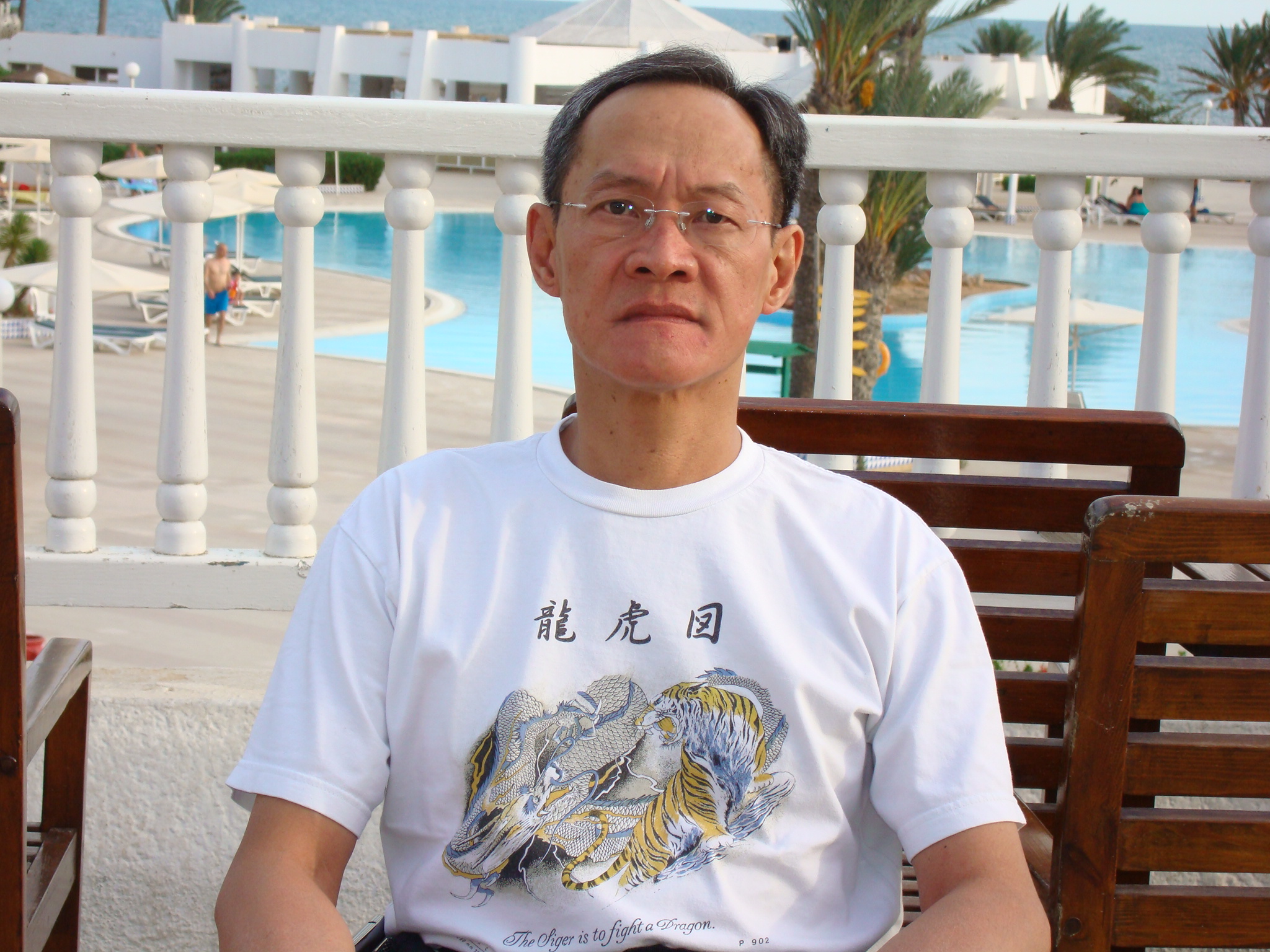 Monsieur Vivien LU