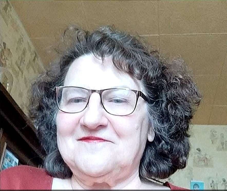 Madame Marie-noëlle, Zoé RONZ née RONZ