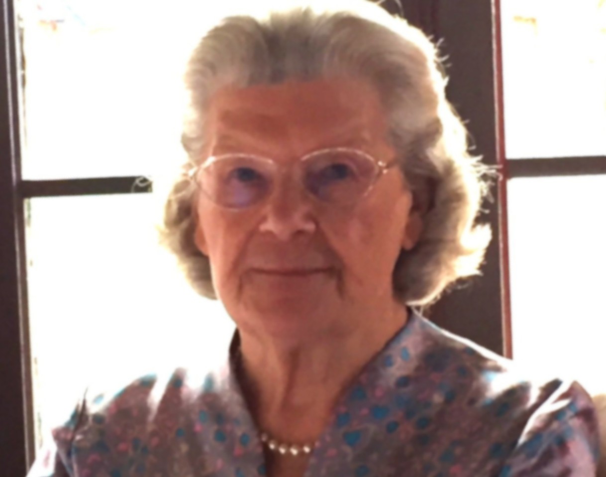 Madame Olga CORDERORCH née OBEREMOK