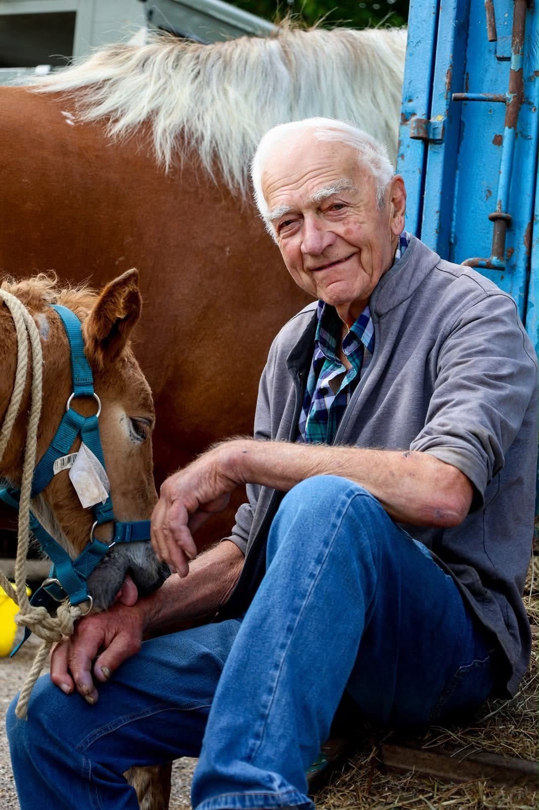 Monsieur Bernard VIENOT né VIENOT