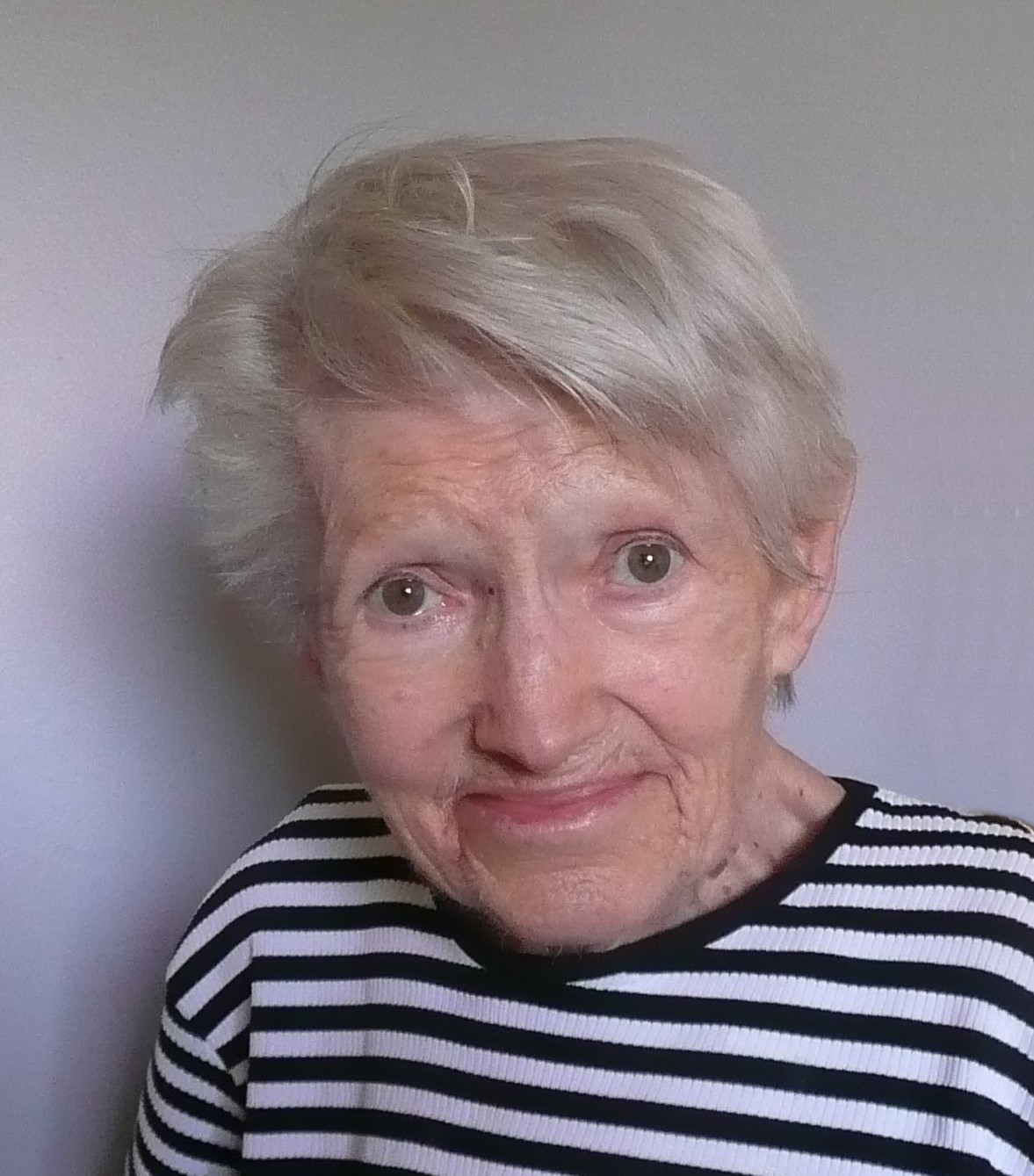 Photo de profil de Madame Yolande TAZBIER